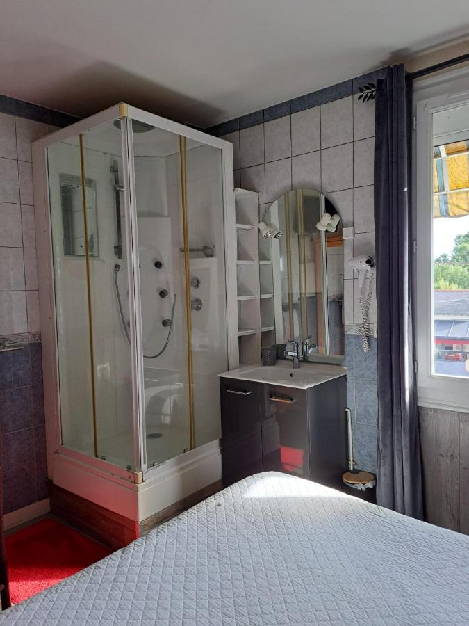 Le Petit Pecheur Hotel Saint-Florent-le-Vieil Kültér fotó